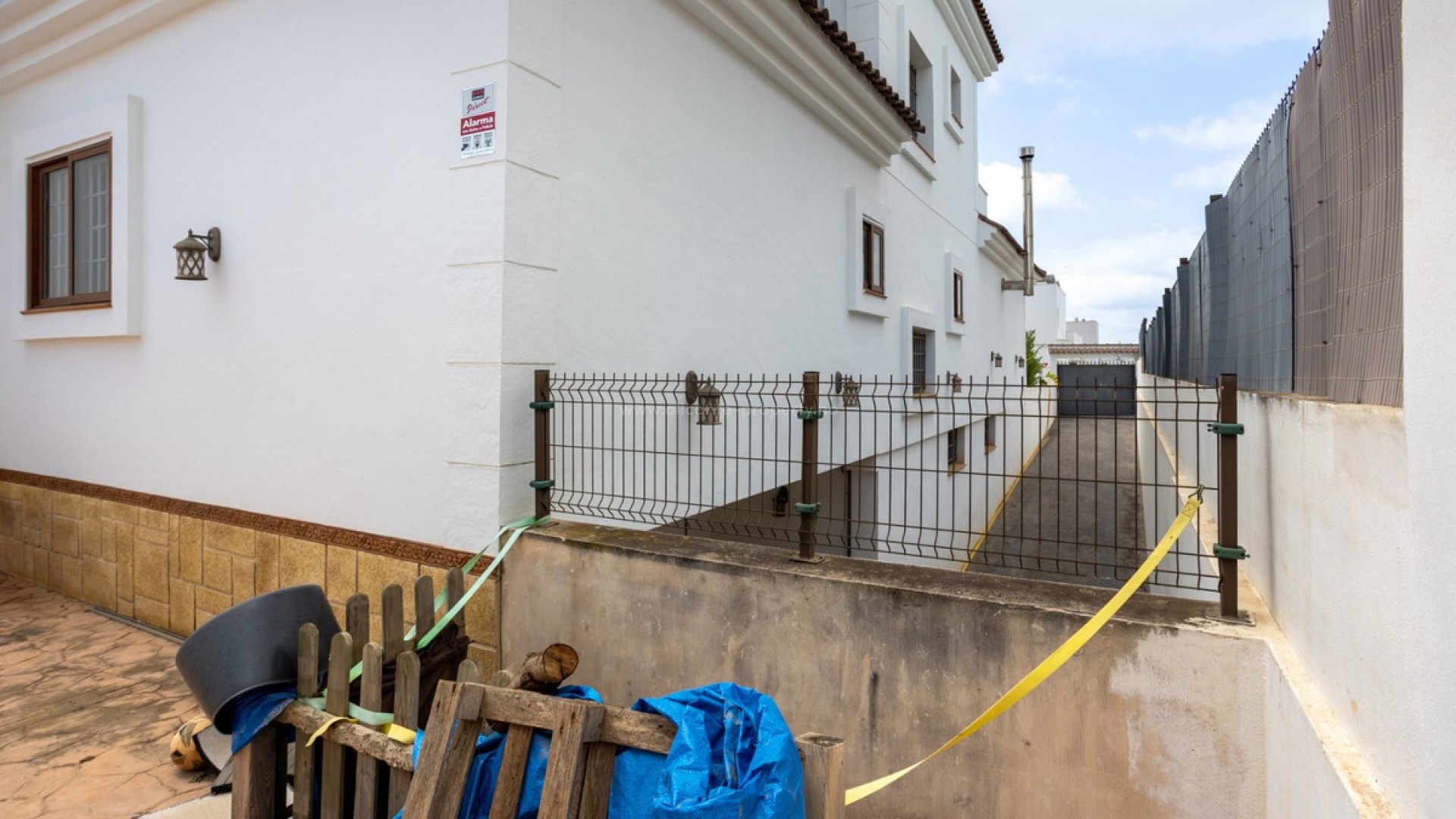 Villa in Los Montesinos Centro