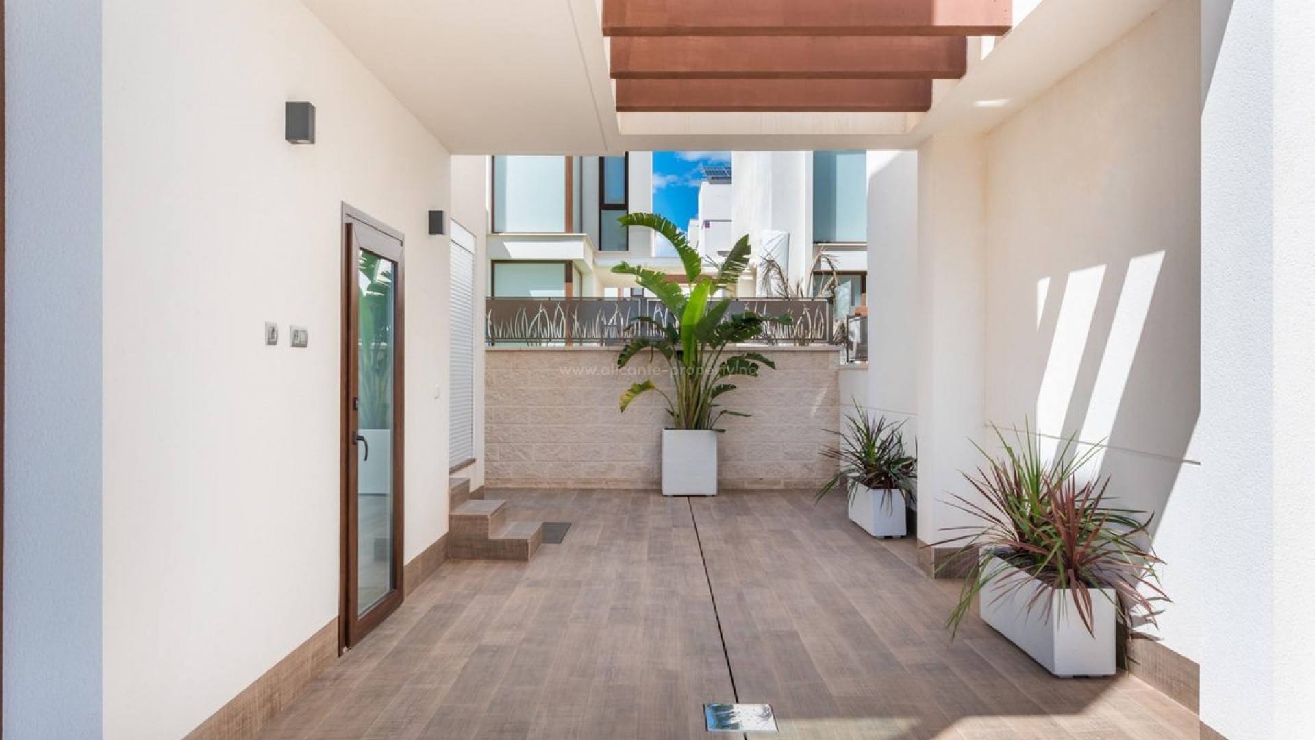 Villa in Los Montesinos Centro