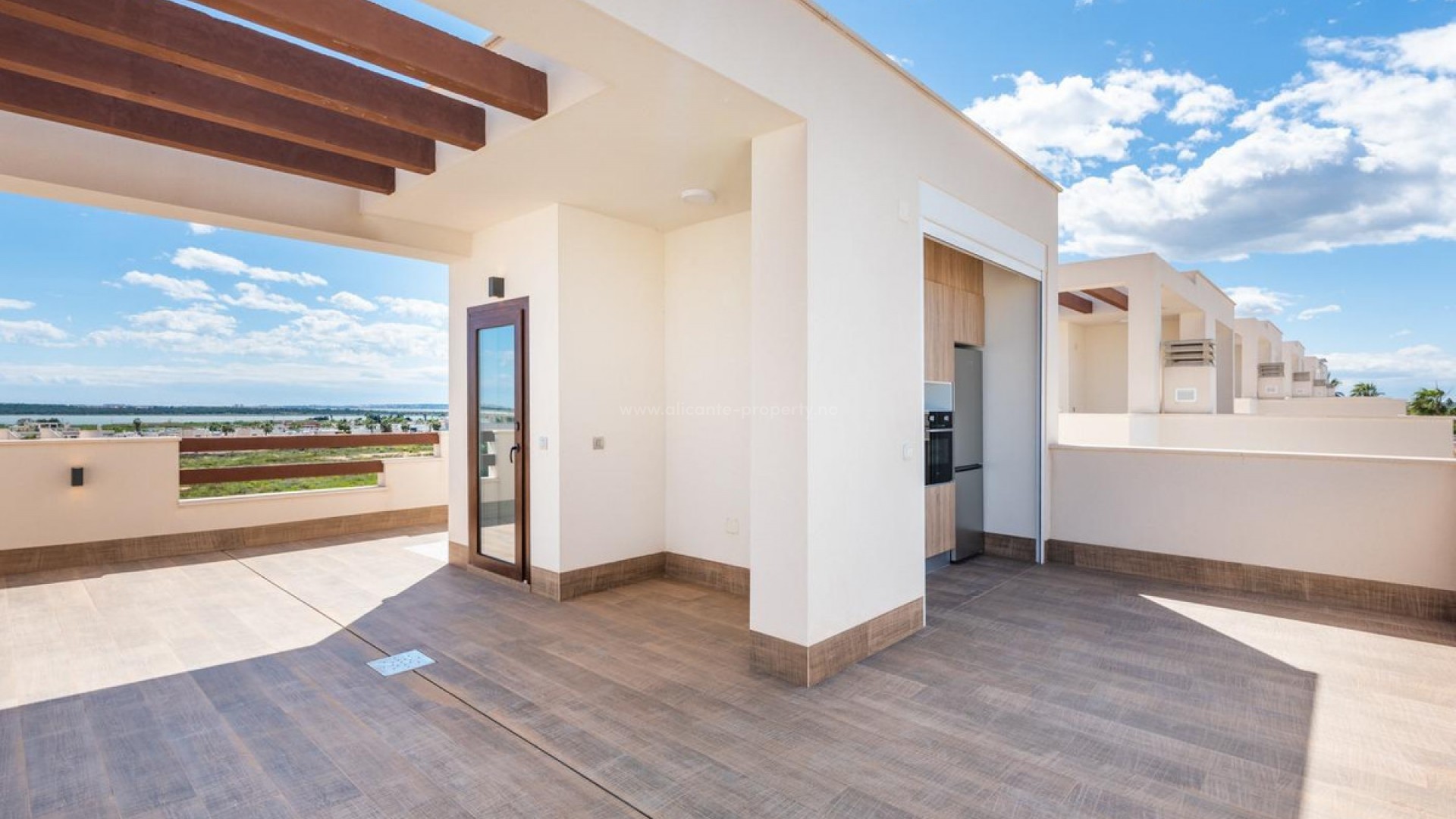 Villa in Los Montesinos Centro