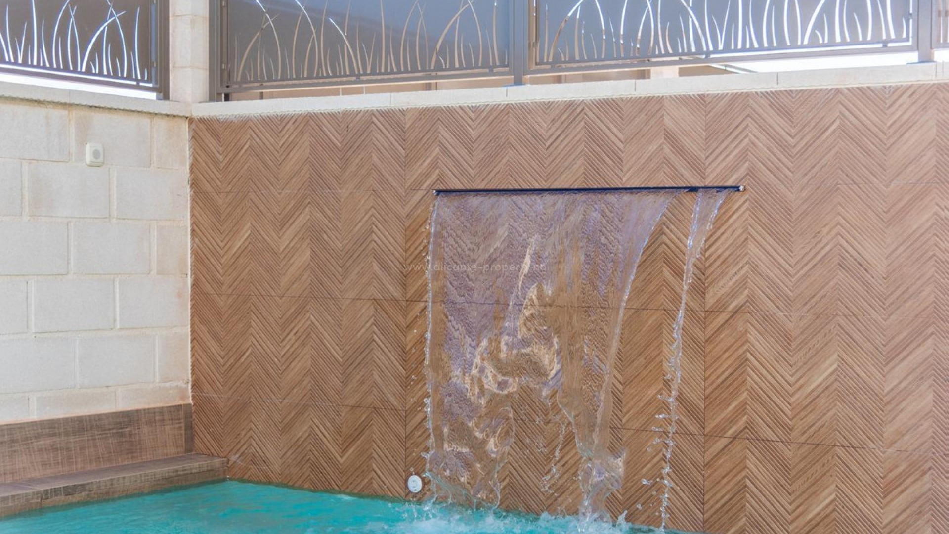 Villa in Los Montesinos Centro