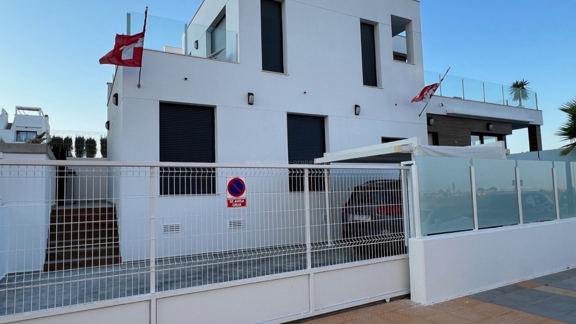 Villa in Los Montesinos Centro