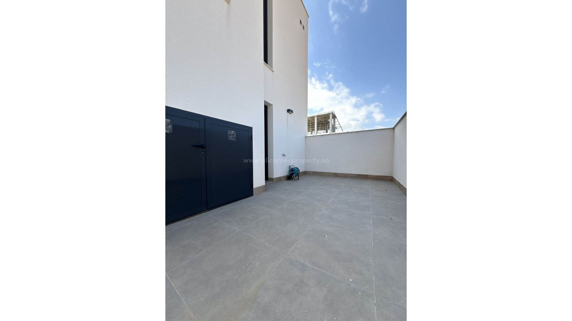 Villa in Los Montesinos Centro