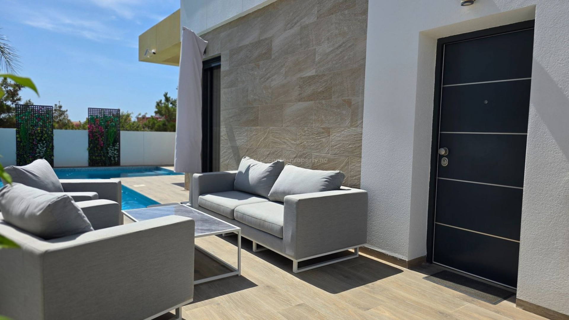 Villa in Los Montesinos Centro