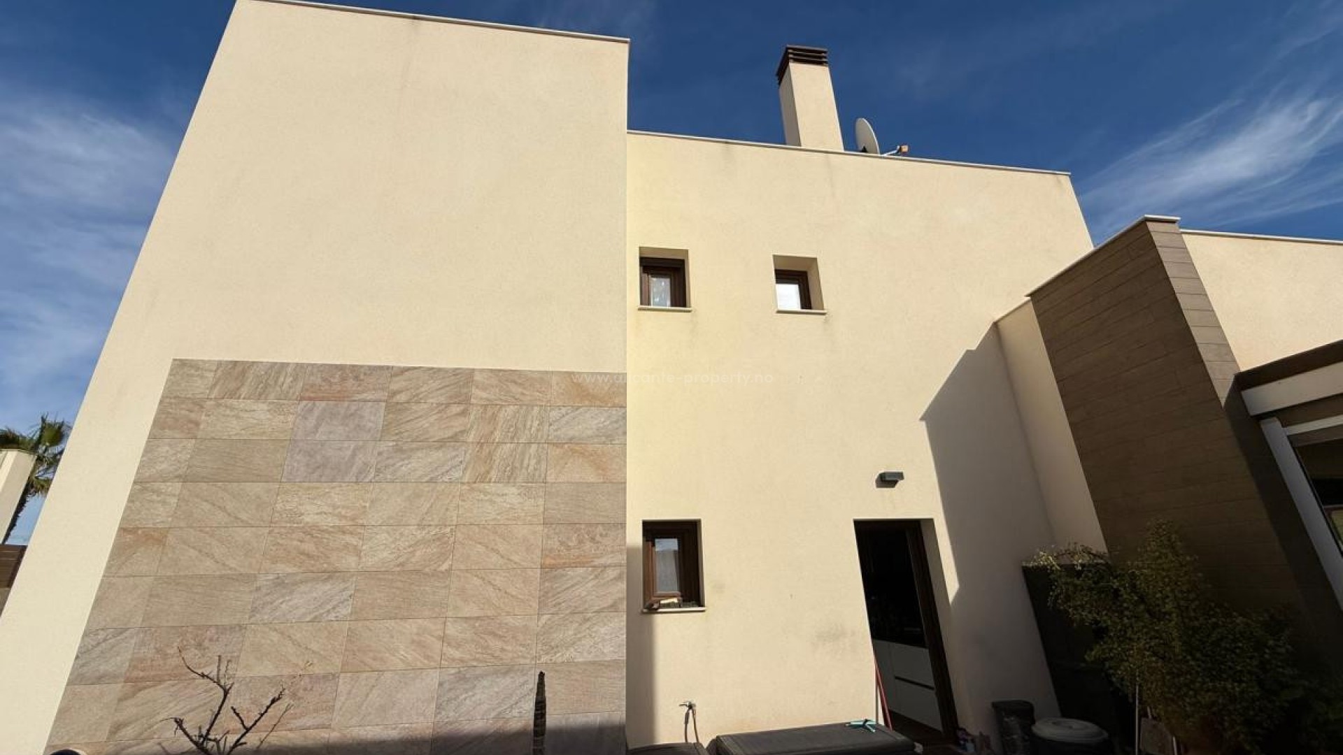 Villa in Los Montesinos Centro