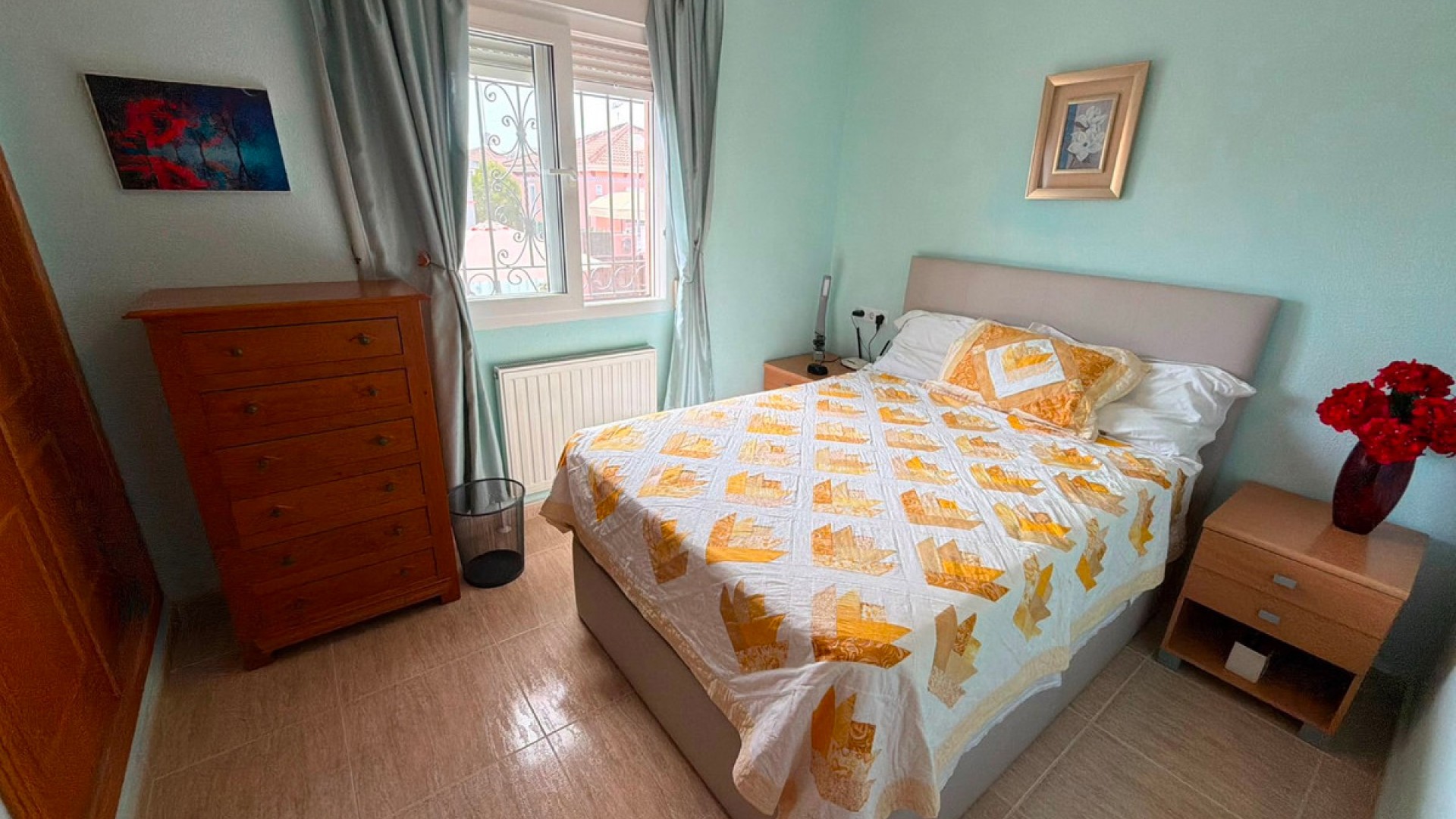 Villa in Los Montesinos Centro