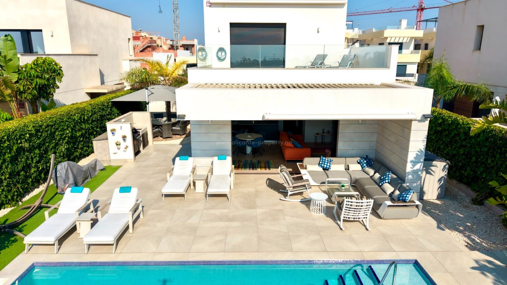 Villa in Los Montesinos - Urb. La Herrada