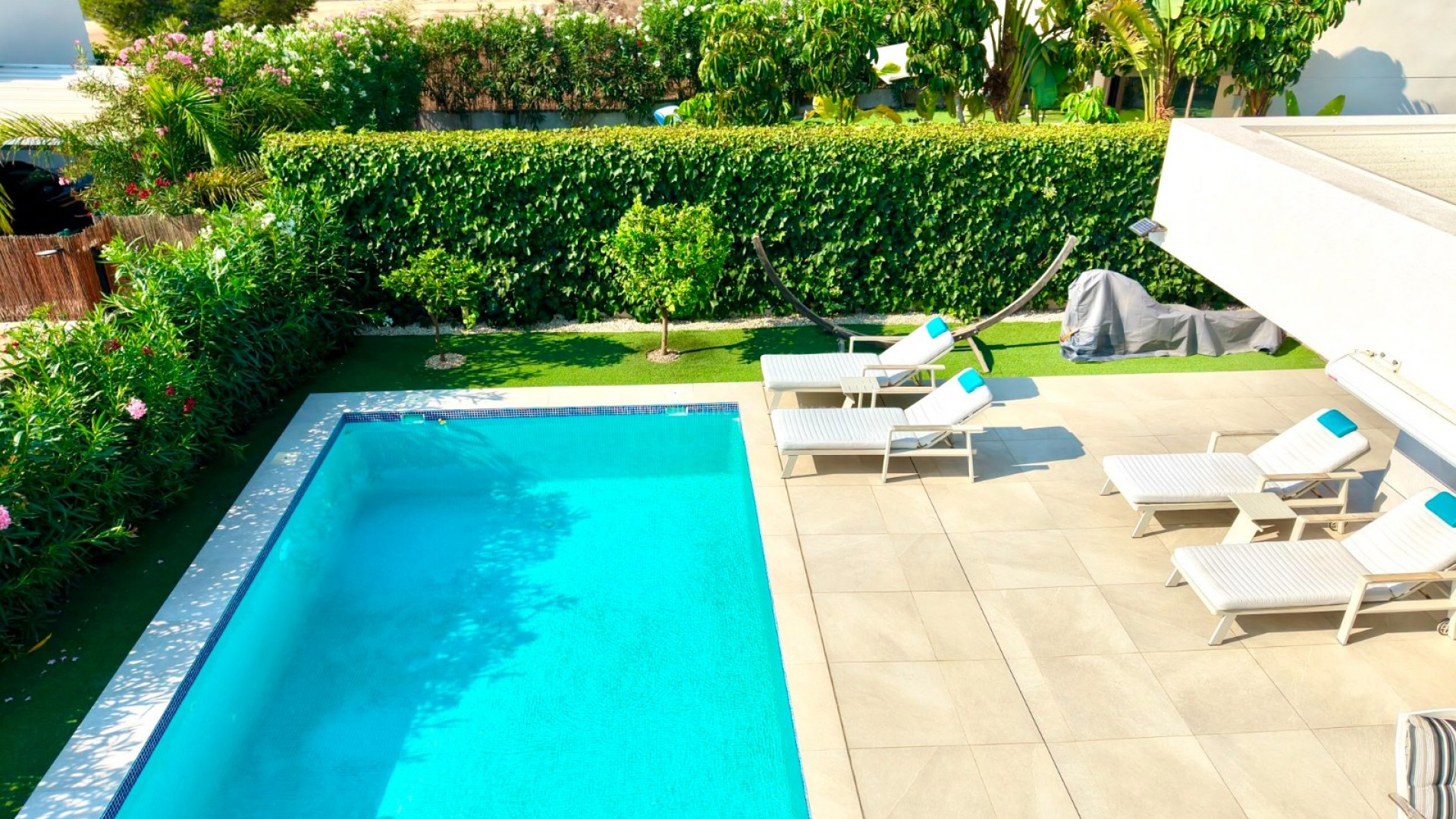 Villa in Los Montesinos - Urb. La Herrada