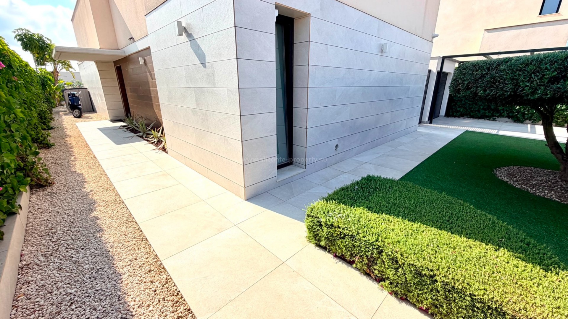 Villa in Los Montesinos - Urb. La Herrada
