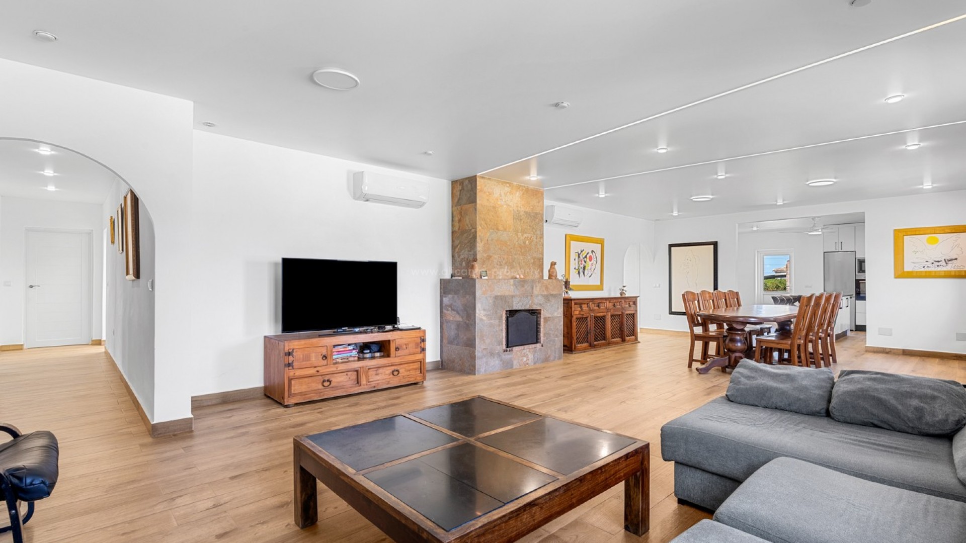 Villa in Los Montesinos