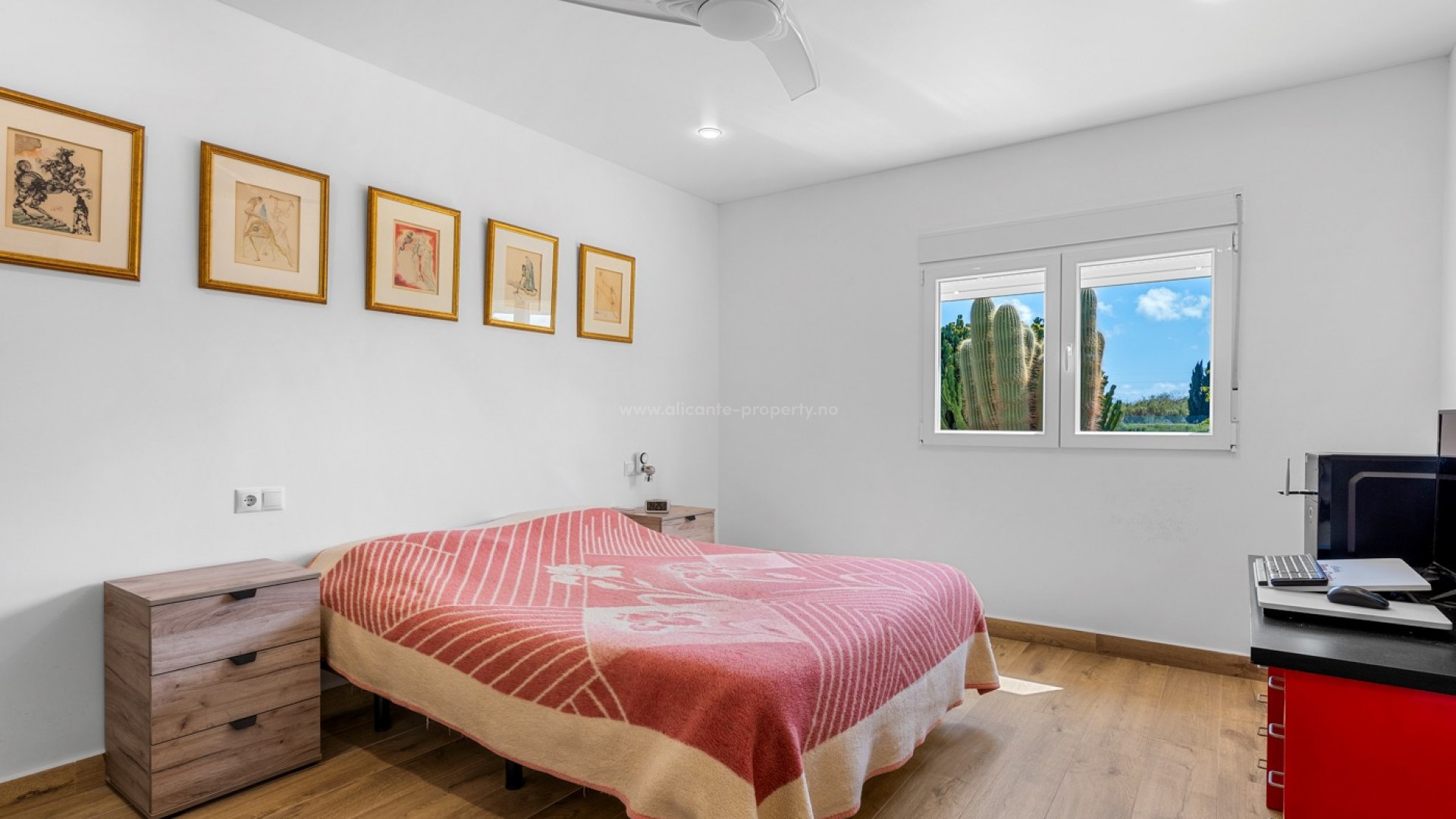 Villa in Los Montesinos