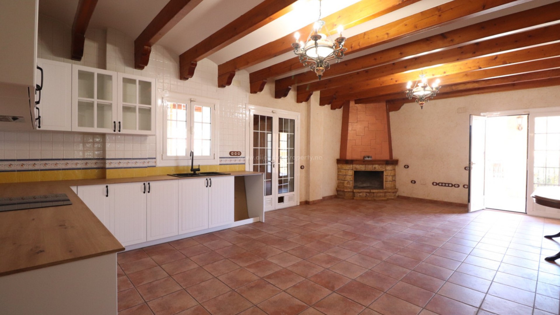 Villa in Los Palacios