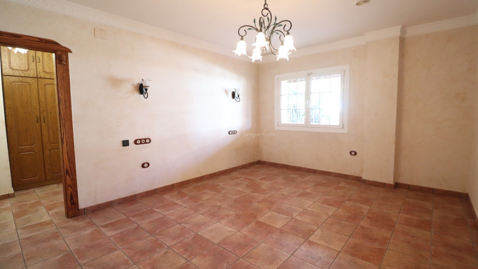 Villa in Los Palacios