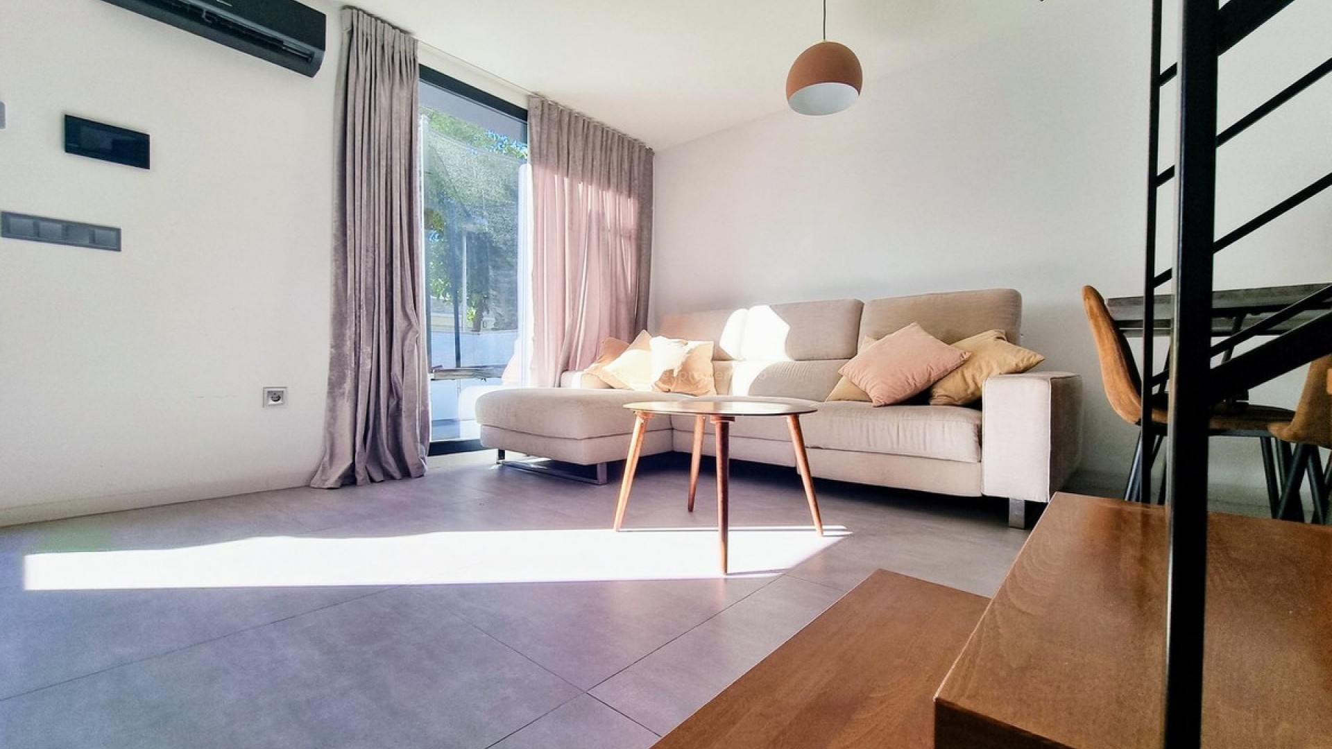 Villa in Mil Palmeras