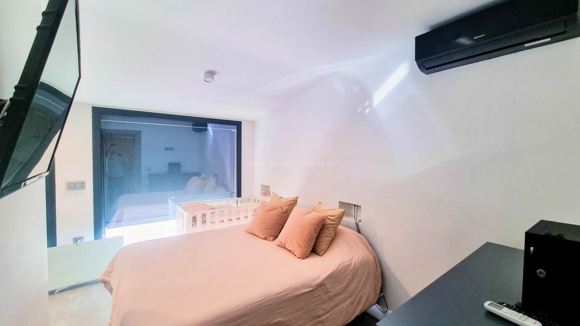 Villa in Mil Palmeras