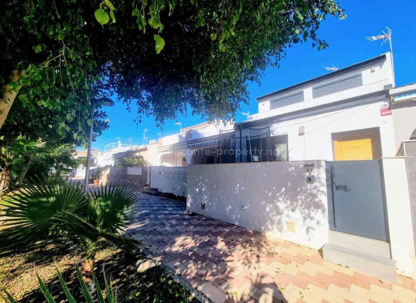Villa in Mil Palmeras