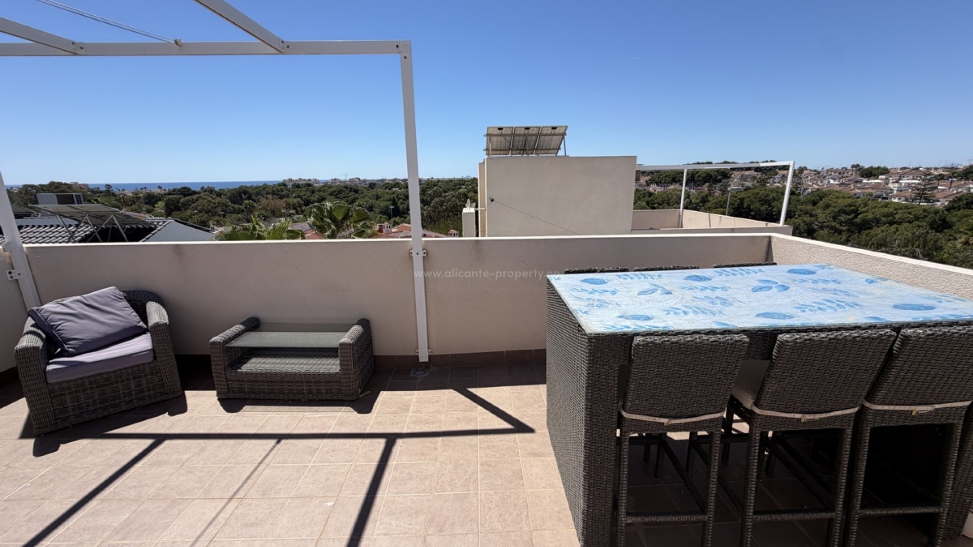 Villa in Mil Palmeras
