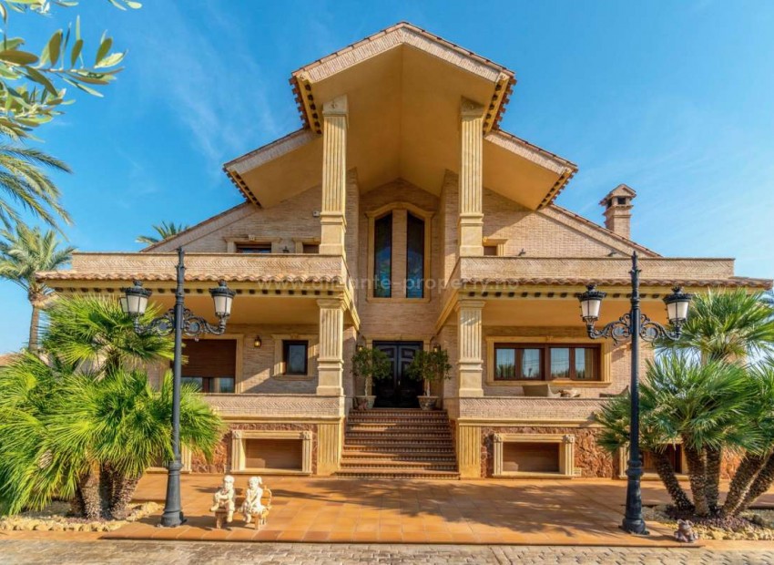 Villa in Molíns