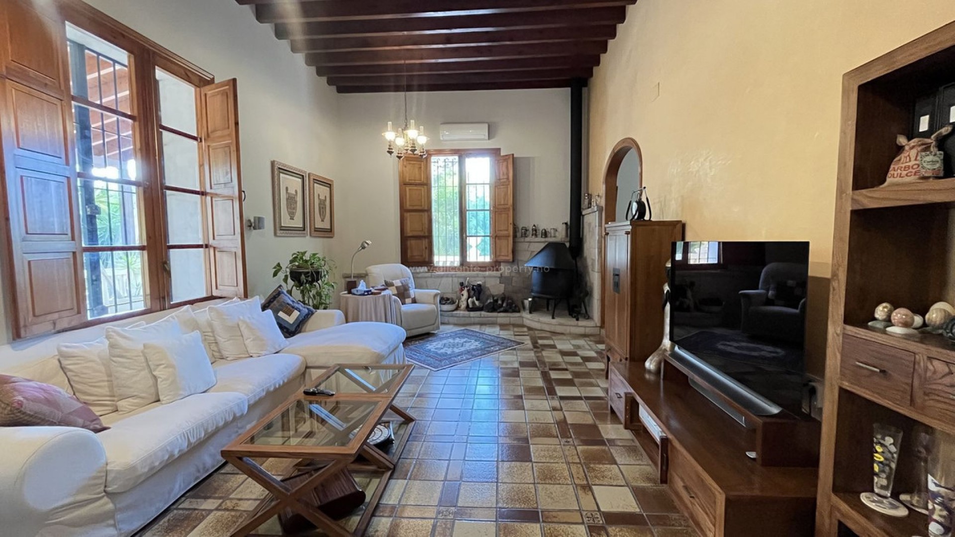 Villa in Muchamiel