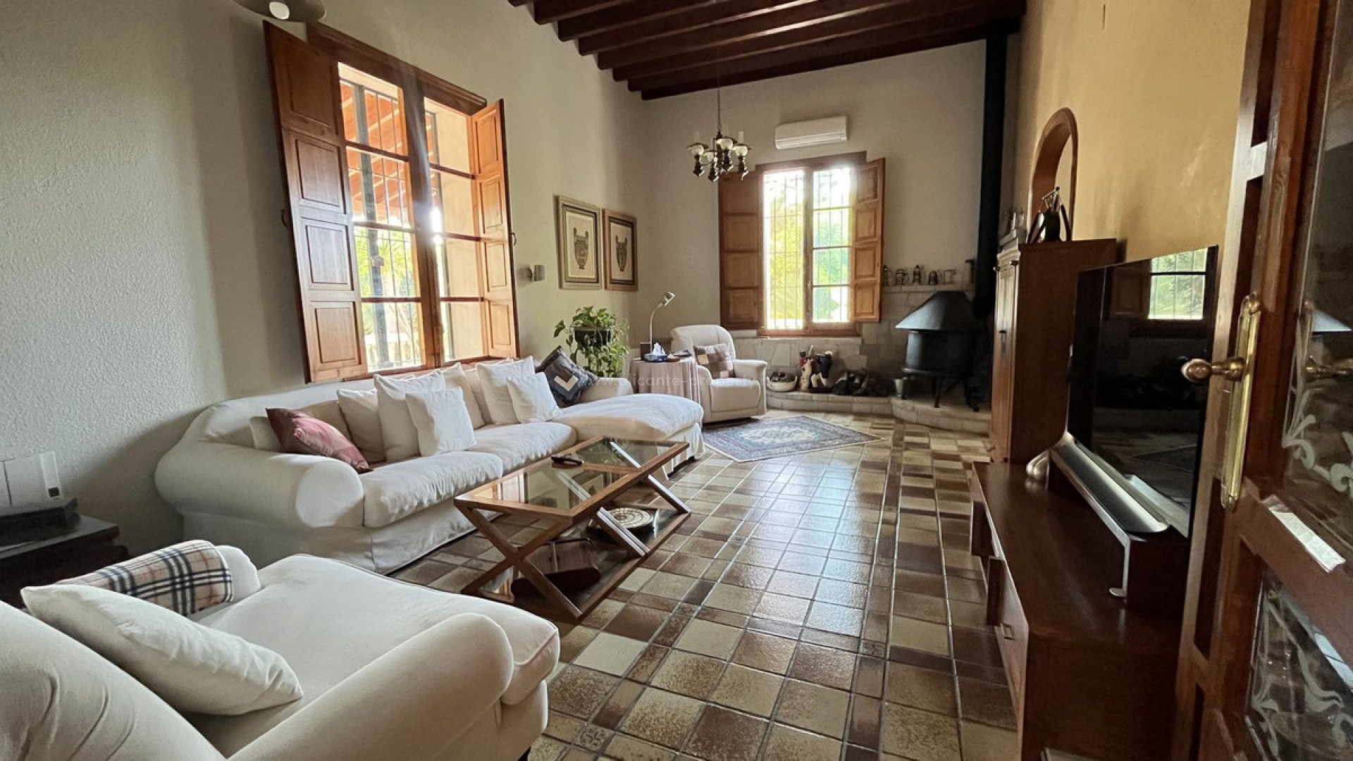Villa in Muchamiel