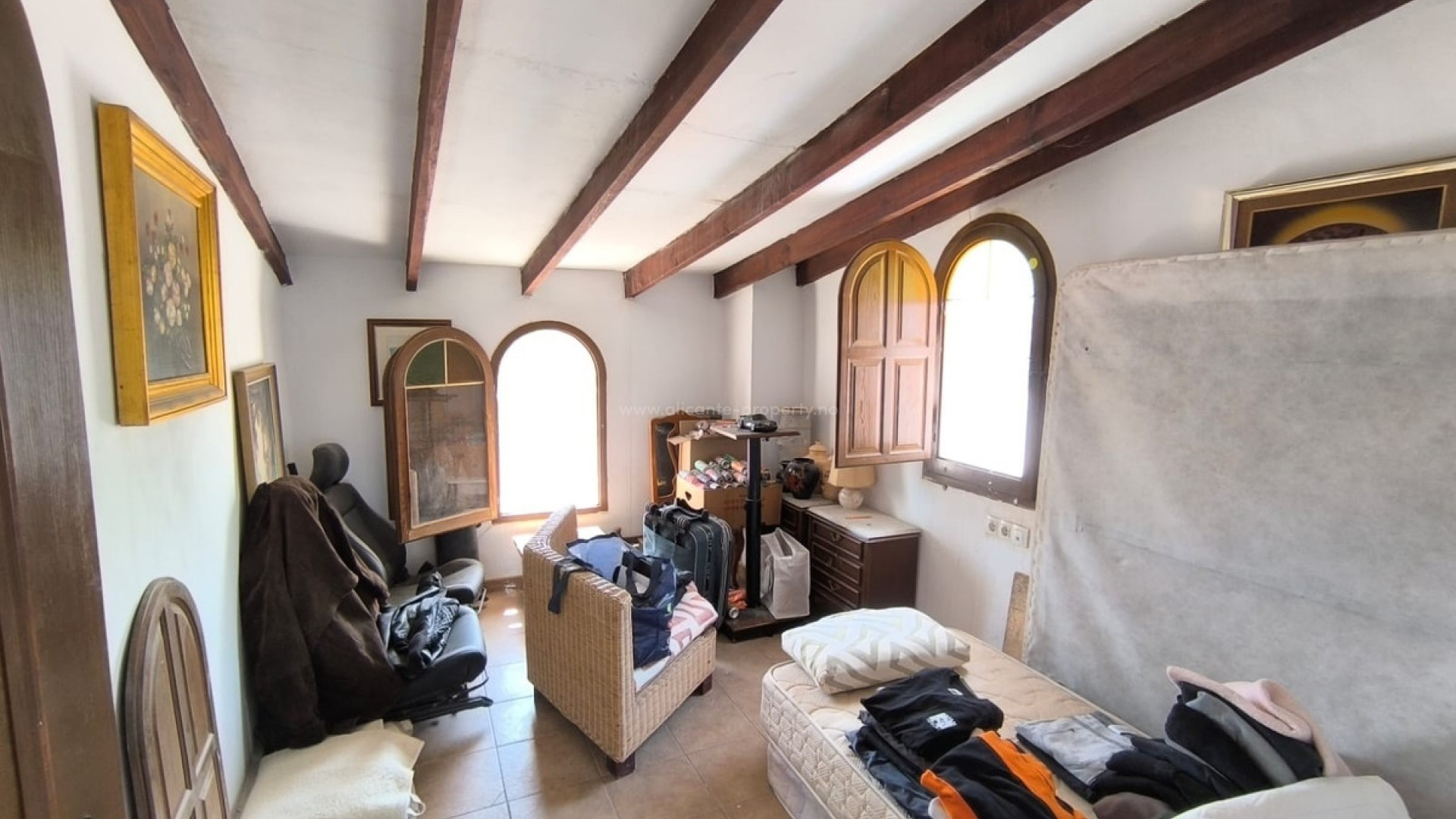 Villa in Novelda Centro