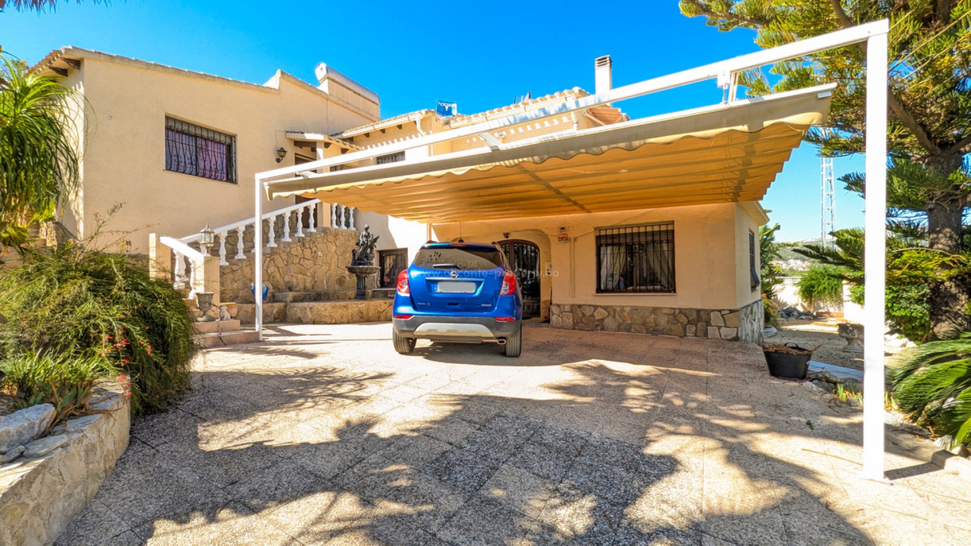 Villa in Orba Centro