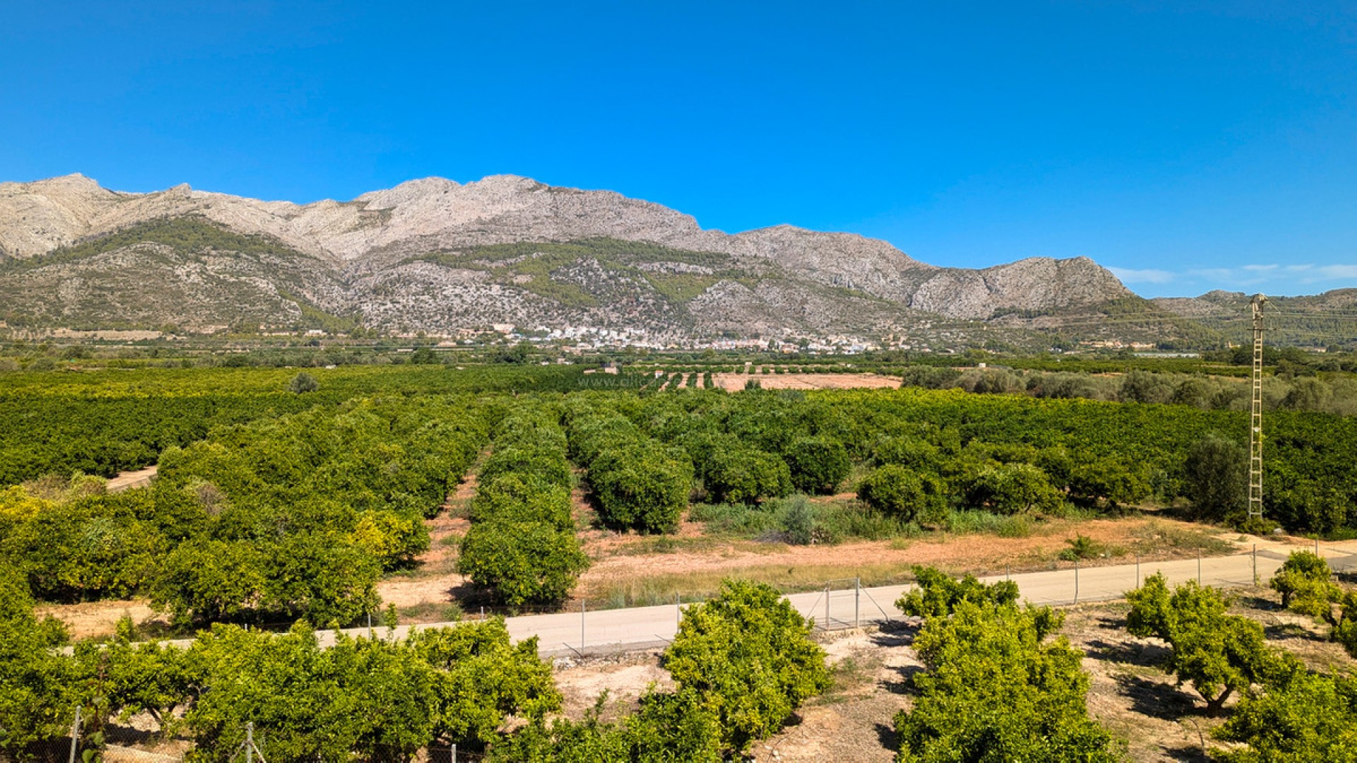 Villa in Orba Centro