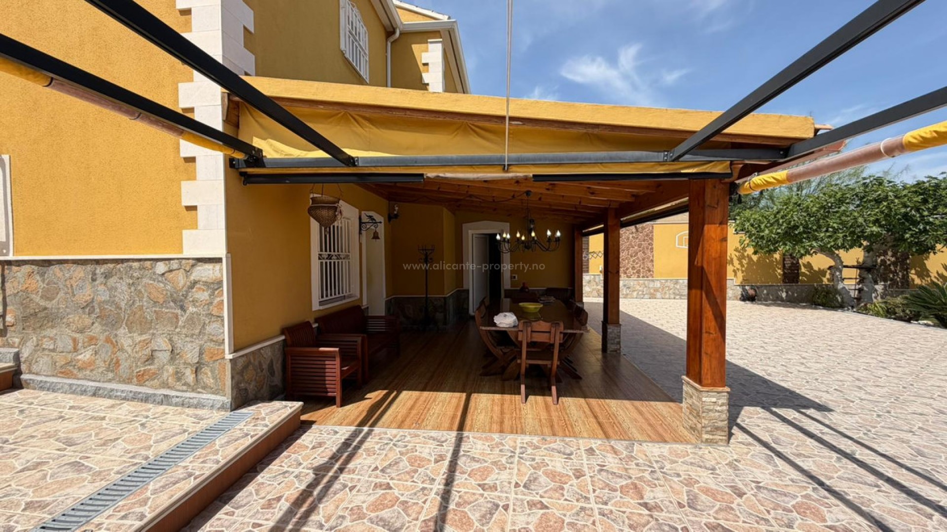 Villa in Orihuela Centro