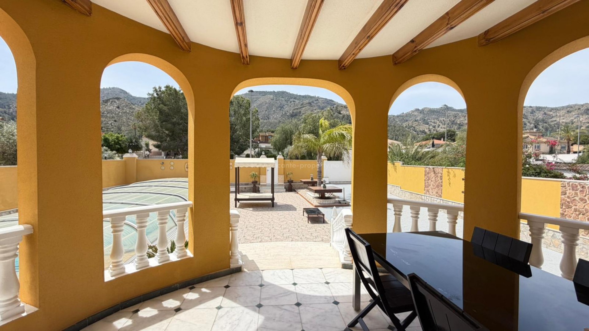 Villa in Orihuela Centro