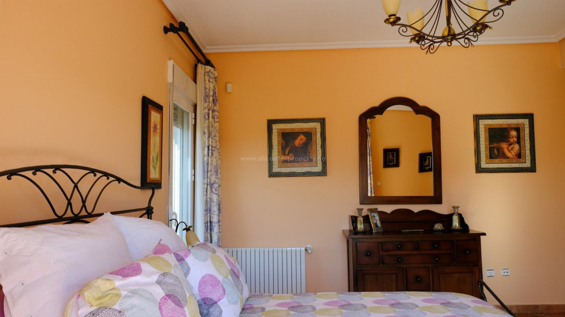 Villa in Orihuela Centro