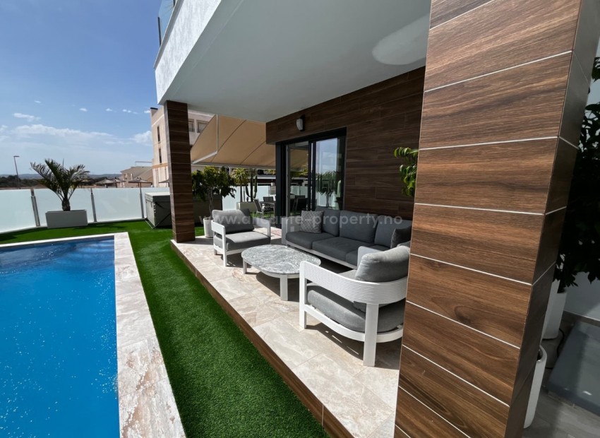 Villa in Orihuela Centro