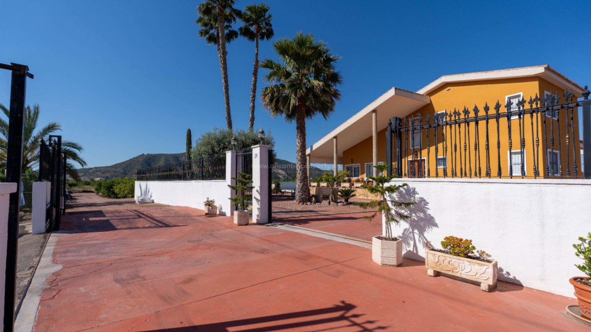 Villa in Orihuela Centro