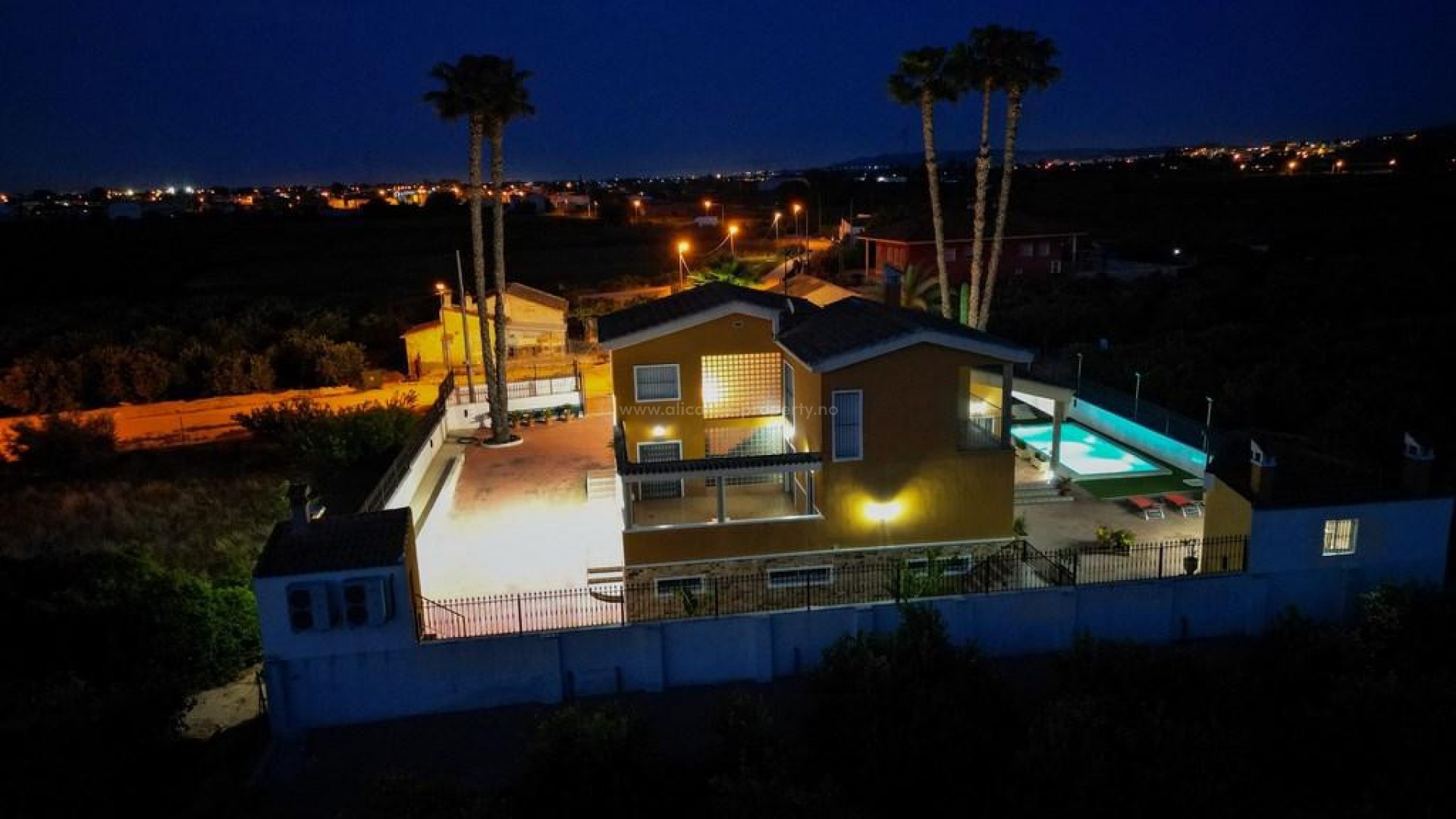 Villa in Orihuela Centro