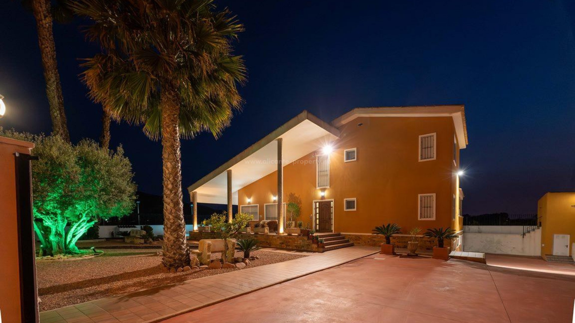 Villa in Orihuela Centro