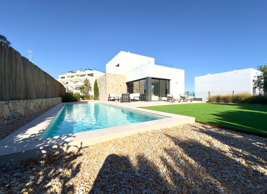 Villa in Orihuela Centro