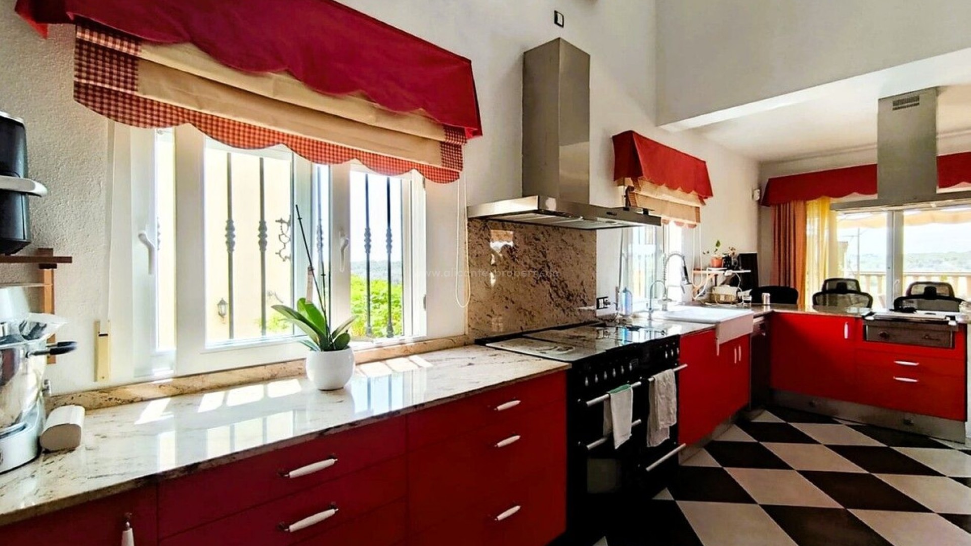 Villa in Orihuela Costa