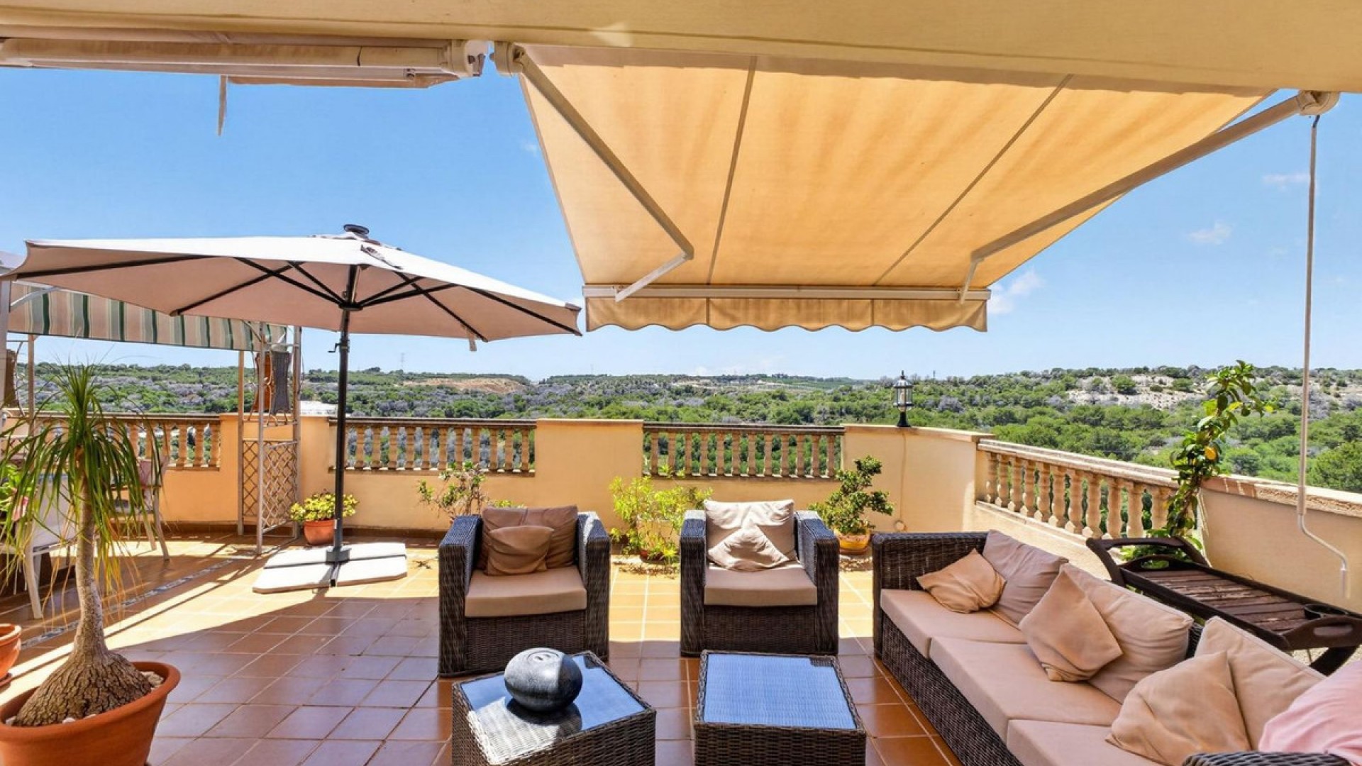 Villa in Orihuela Costa