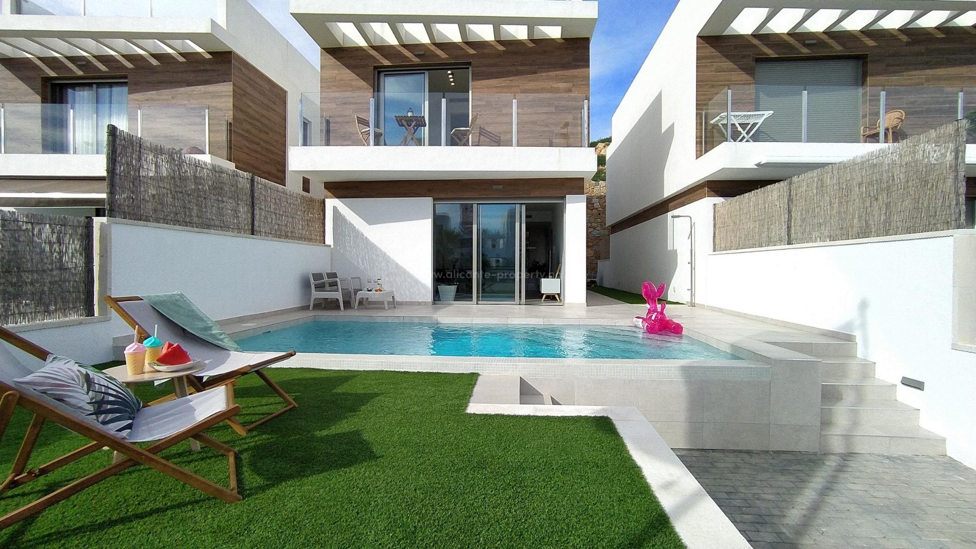 Villa in PAU 8