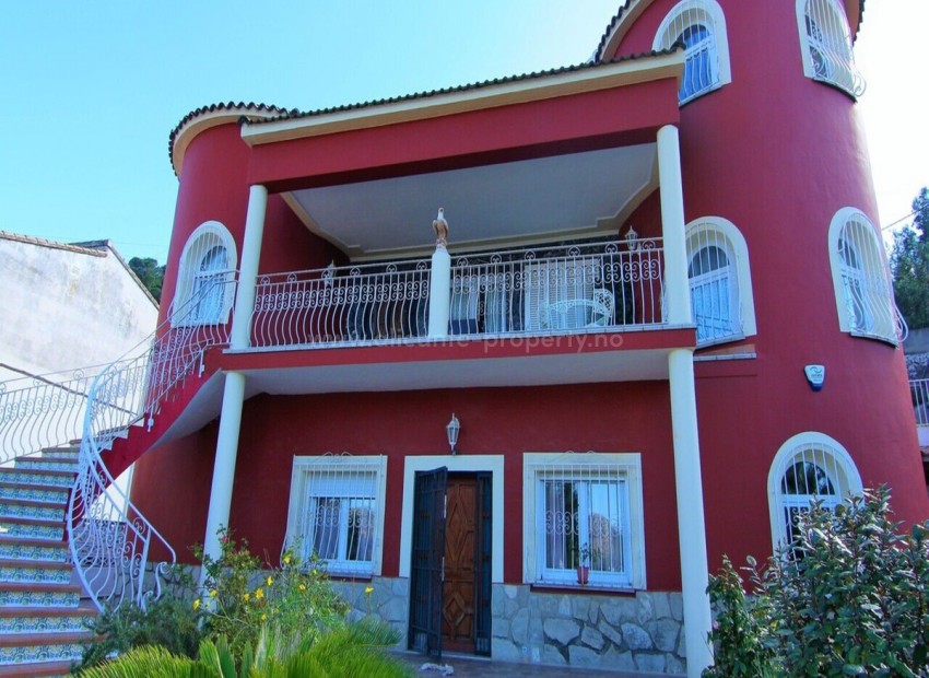 Villa in Pedreguer Centro
