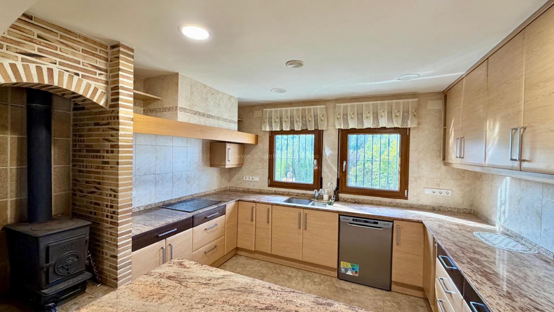 Villa in Pedreguer Centro