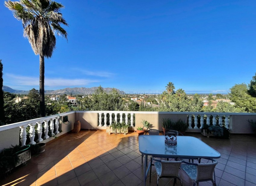 Villa in Pedreguer Centro