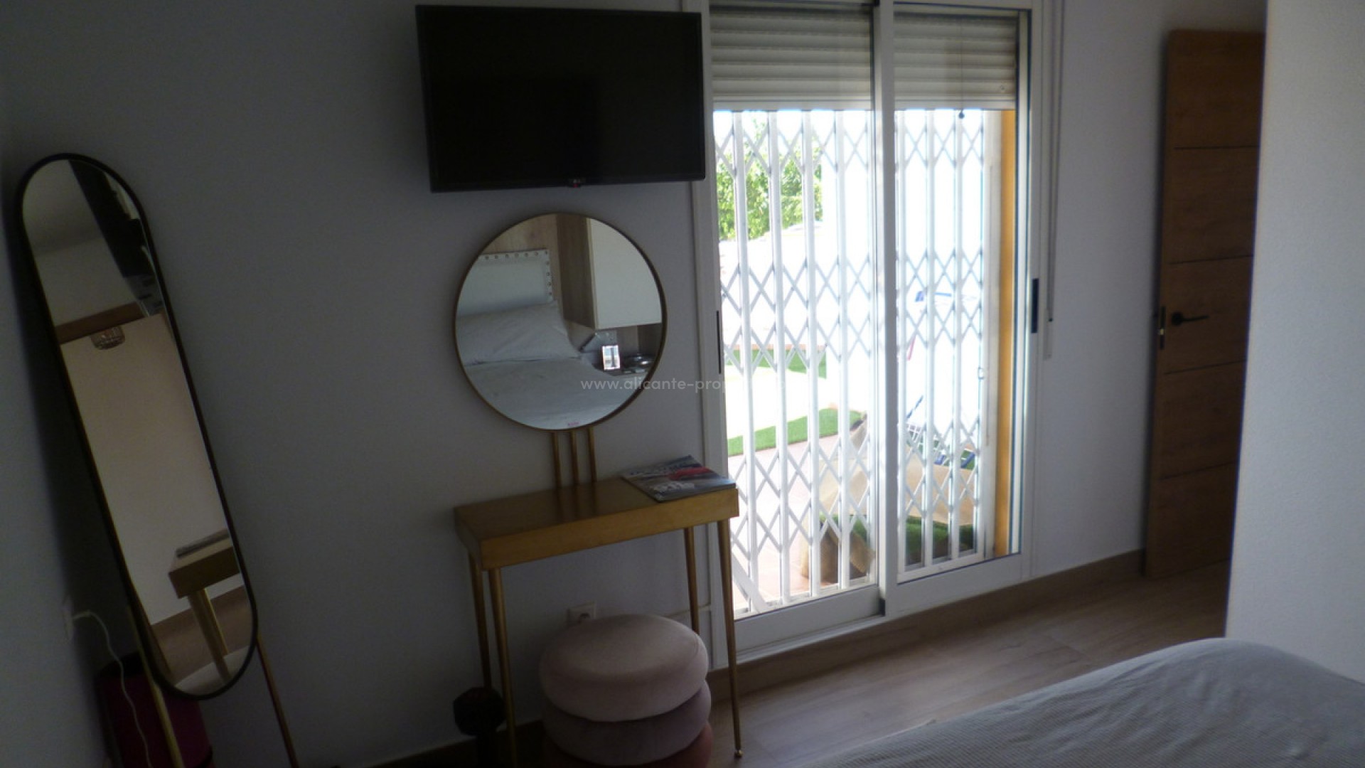 Villa in Pilar de la Horadada Centro