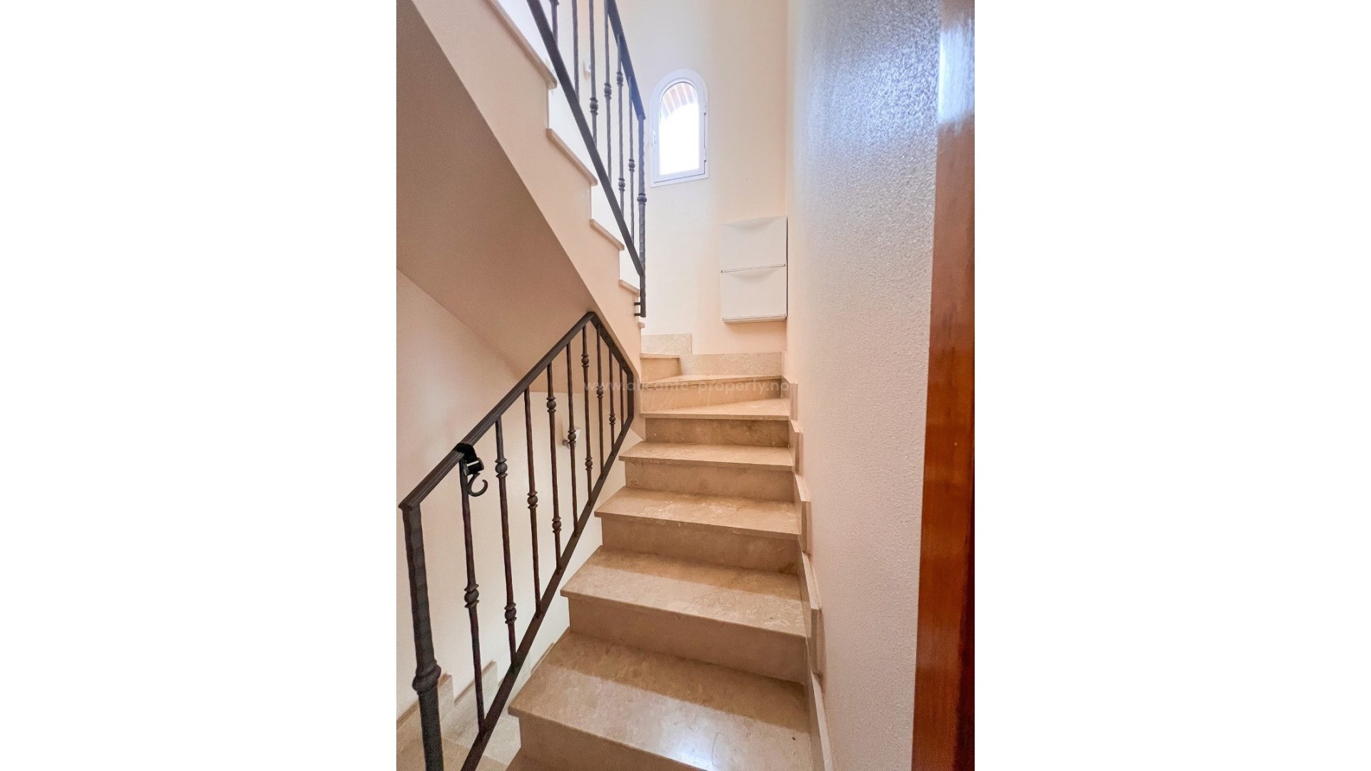 Villa in Pilar de la Horadada Centro