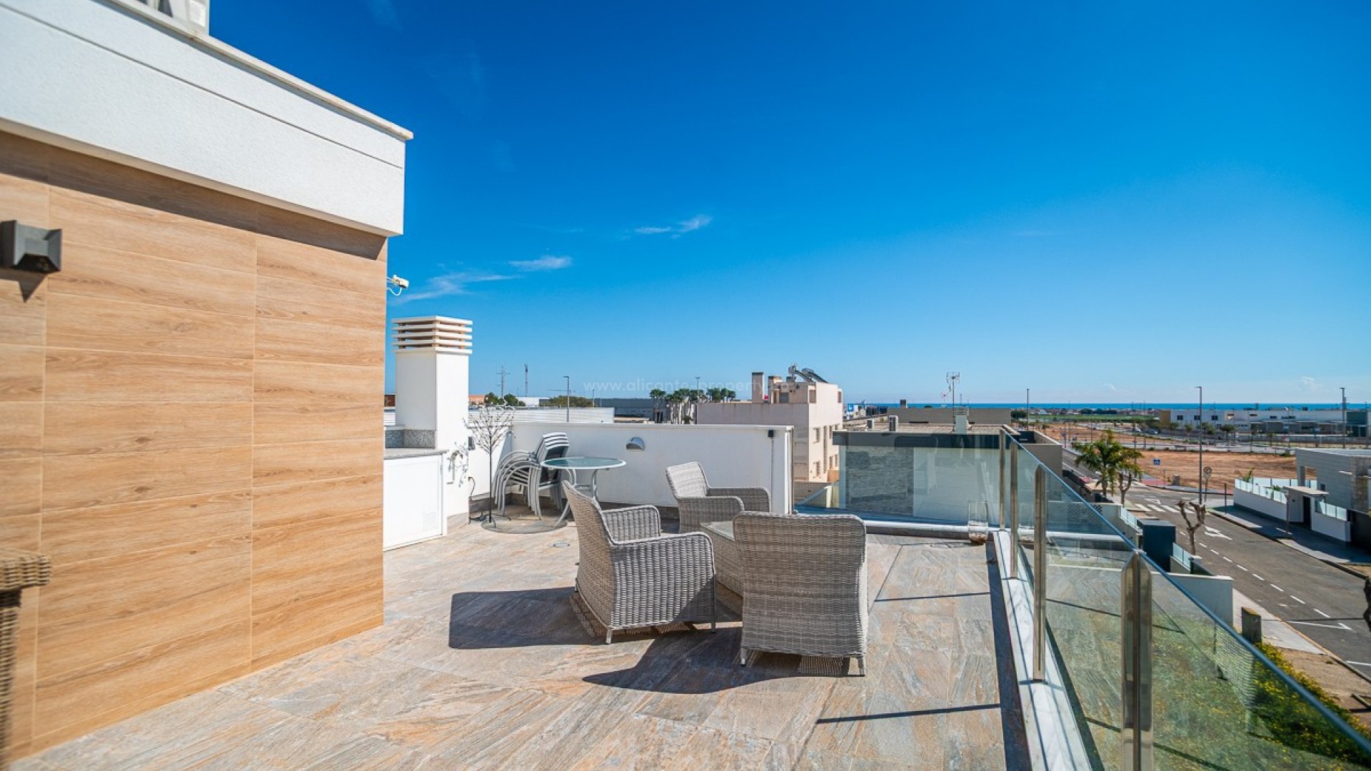 Villa in Pilar de la Horadada Centro