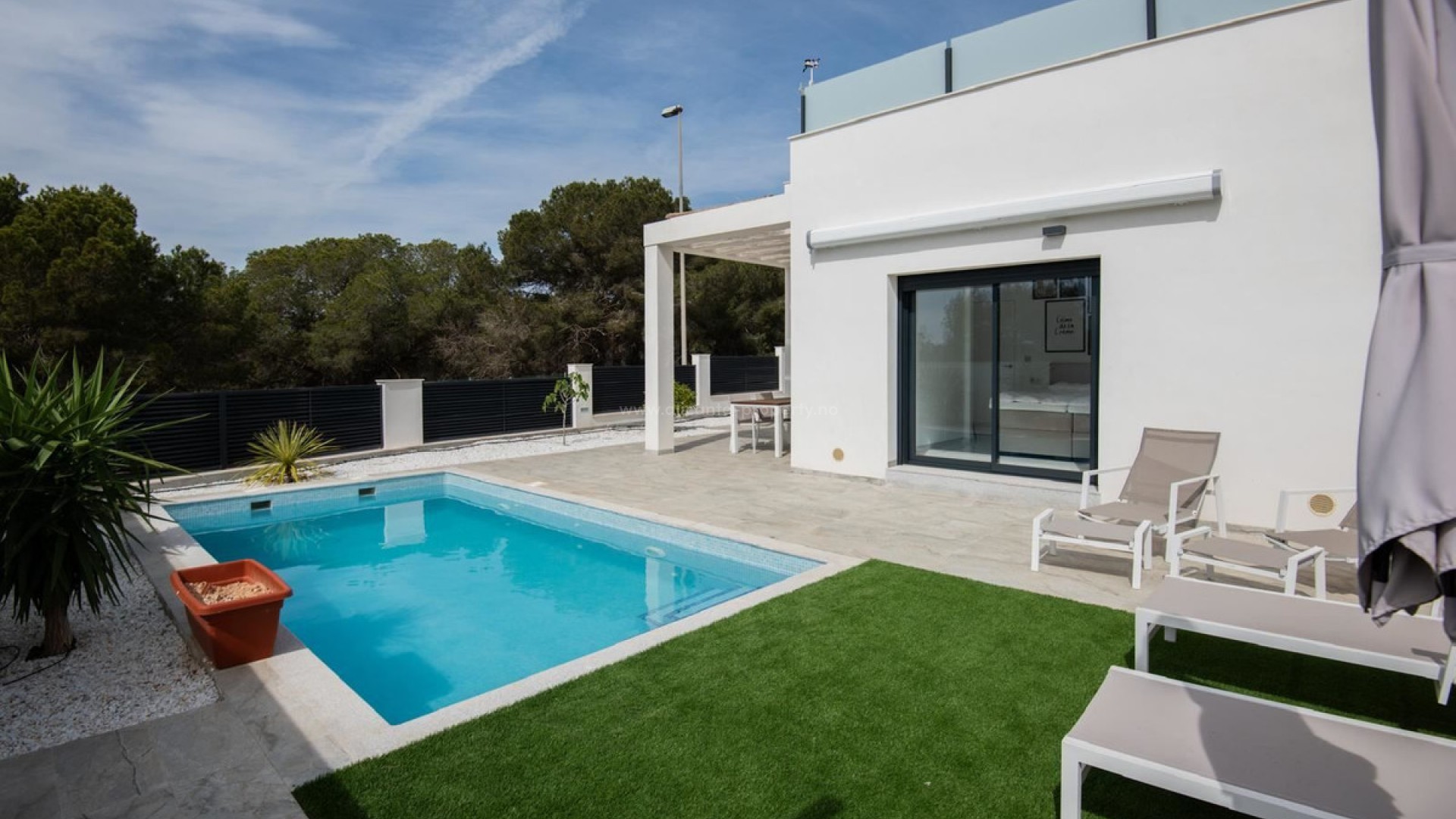 Villa in Pilar de la Horadada Centro