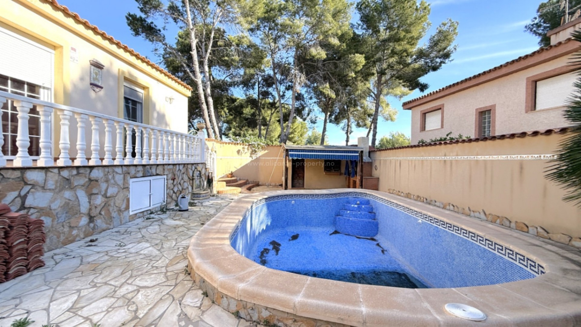 Villa in Pilar de la Horadada Centro