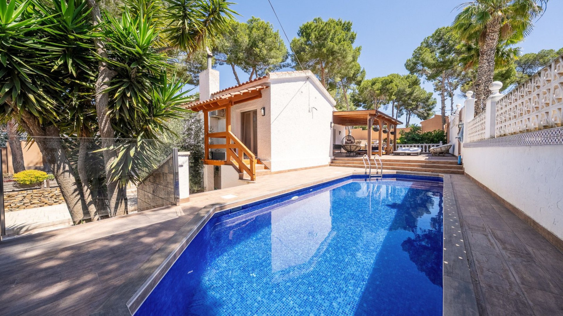 Villa in Pilar de la Horadada Centro