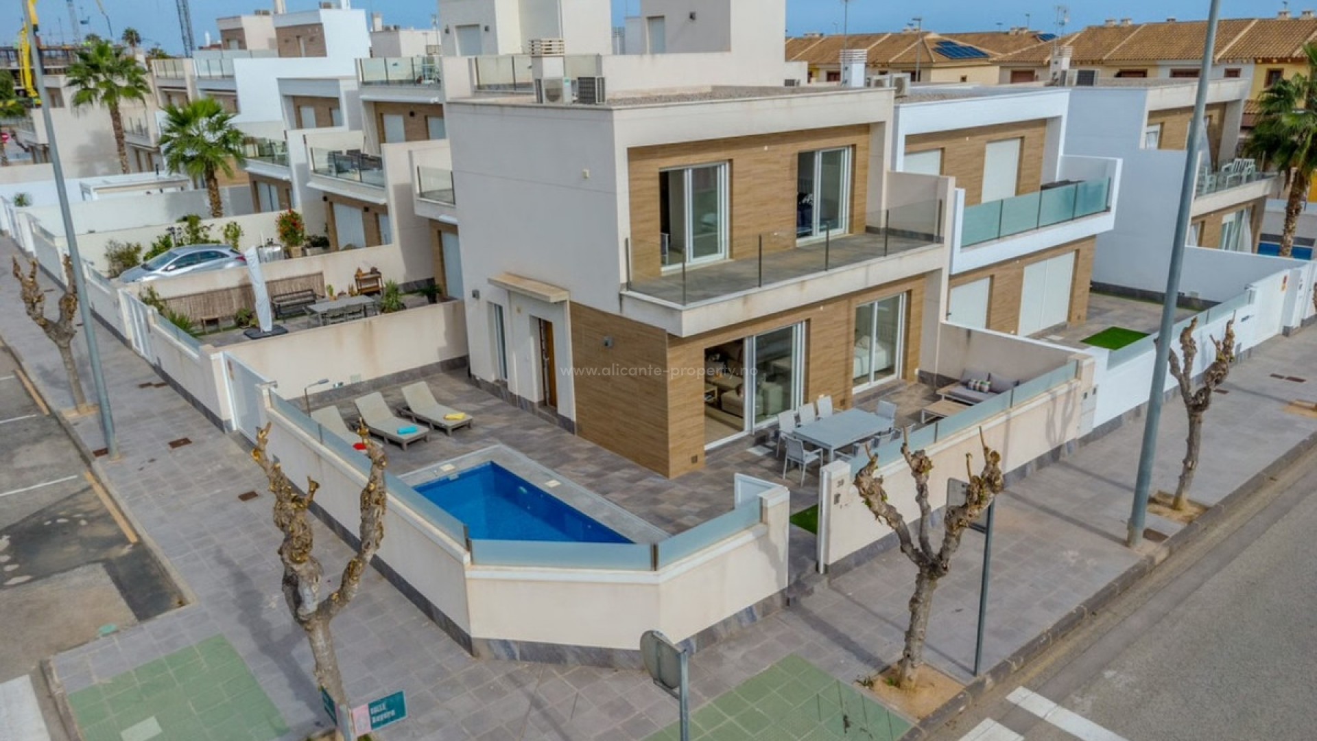 Villa in Pilar de la Horadada Centro