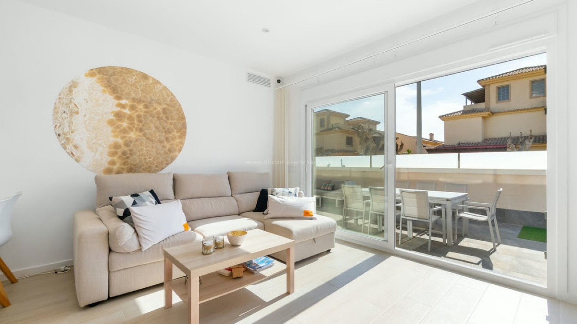 Villa in Pilar de la Horadada Centro