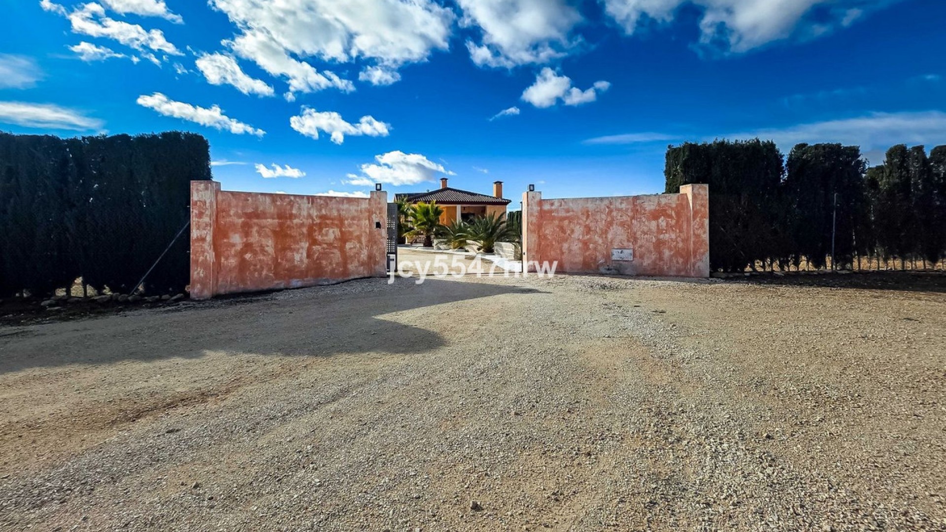 Villa in Pinoso Centro