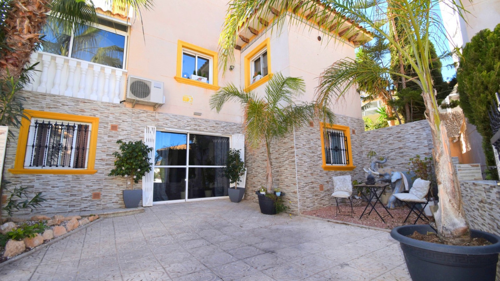 Villa in Playa Flamenca